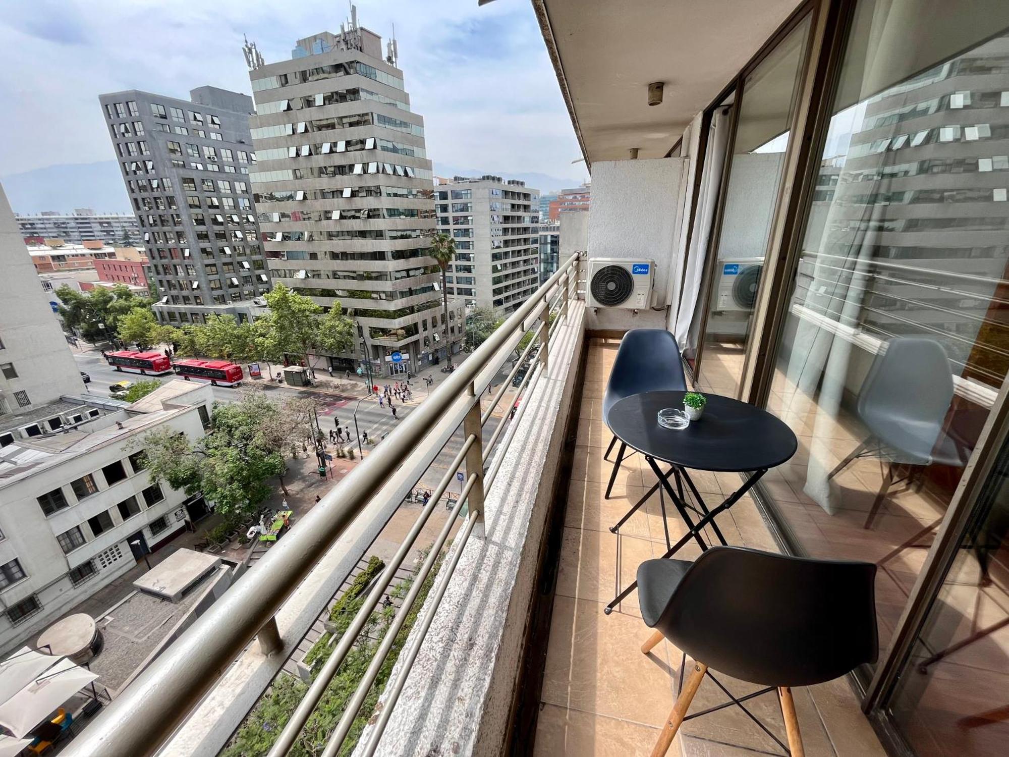 Apartamentos City Centro Manuel Montt Santiago Exterior photo